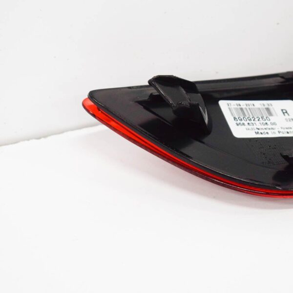 95863110600 - Porsche Cayenne 92A Rear Bumper Right Reflector 958945106 NEW GENUINE +