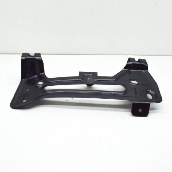 95882143100GRV - Porsche Cayenne 9y0 fender holder front left 95882143100GRV NEW original
