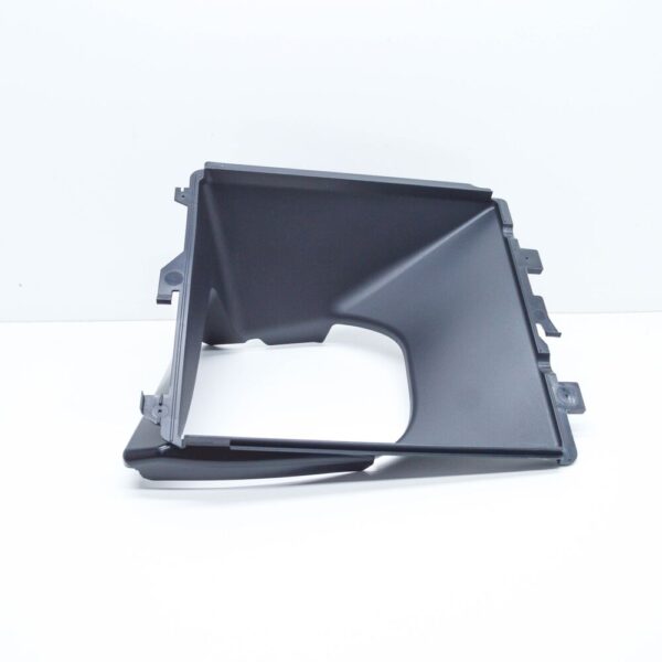 95B117335B - Porsche Macan 95B Sports Design Pckg Left Radiator Air Channel 95B117339B NEW