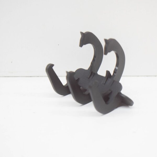 95B699011B - Porsche Macan 95b Steering Link Guide Clip 95B699011B NEW REAL