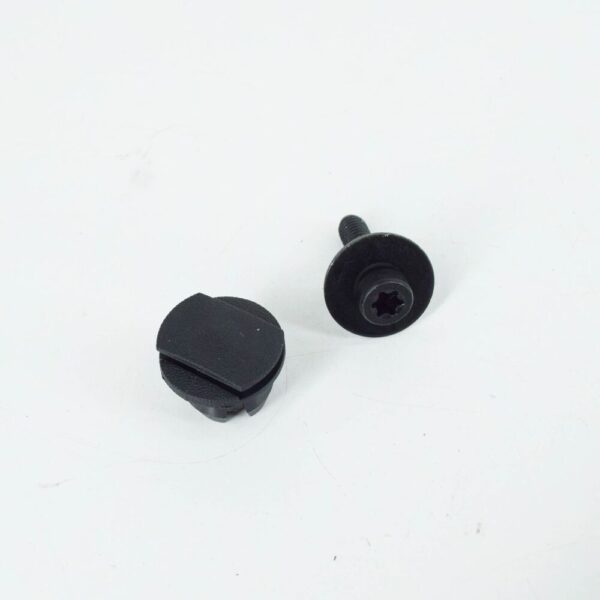 95B805163A - Porsche Macan 95b radiator mount spray protection clip 95B805163A NEW original