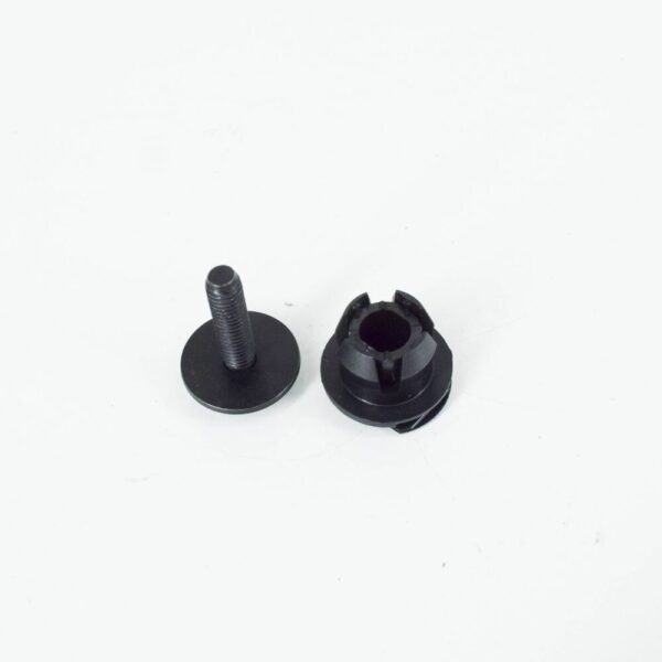 95B805163A - Porsche Macan 95b radiator mount spray protection clip 95B805163A NEW original
