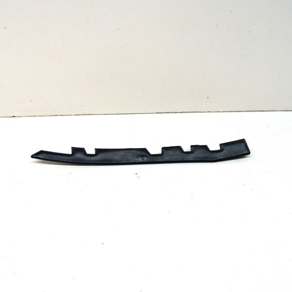 95B807166 - PORSCHE MACAN MK2 FRONT RIGHT UPPER BUMPER REINFORCEMENT 95B807166 GENUINE