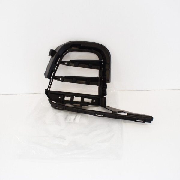 95B8076811E0 - Porsche Macan 95B Genuine Left Exterior Grille 95B8076811E0