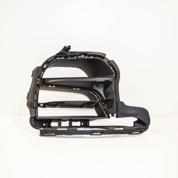 95B807681BOK1 - Porsche Macan 95B Front Bumper Left Outer Grill Holder 95B807681BOK1 NEW