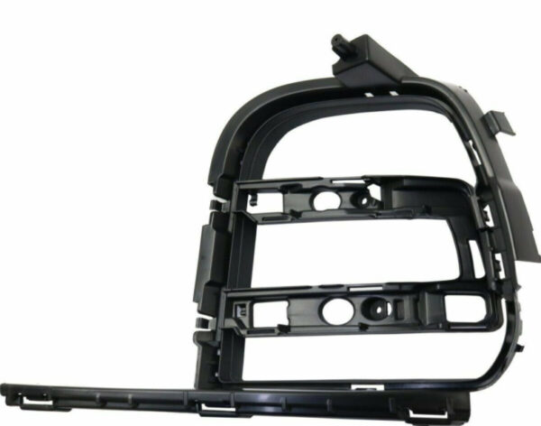 95B807682A1E0 - PORSCHE MACAN 95B FRONT RIGHT OUTER BUMPER GRILLE 95B807682A1E0 NEW GENUINE