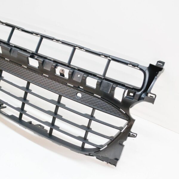 95B807683AN1E0 - Porsche Macan 95B Front Center Grille 95B807683CG1E0 NEW GENUINE