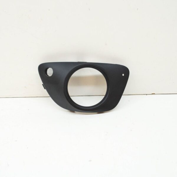 95B807796B1E0 - Porsche Macan 95B Front Bumper Fog Light Launcher Strip 95B807796B1E0 NEW