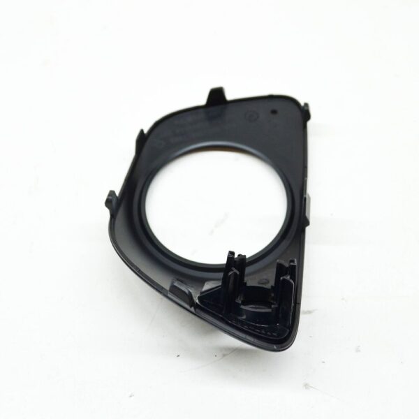 95B807796B1E0 - Porsche Macan 95B Front Bumper Fog Light Launcher Strip 95B807796B1E0 NEW