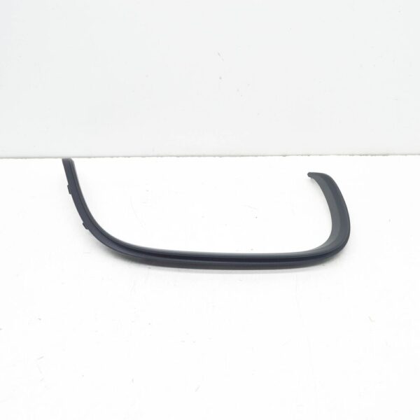 95B807812OK1 - Porsche Macan 95B.2 Right Exhaust Tailpipe Trim 95B807812OK1 NEW GENUINE