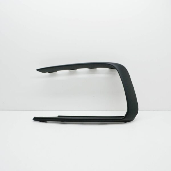 95B807820GOK1 - 2019 Porsche Macan 95B Front Right Bumper Molding 95B807820GOK1 NEW GENUINE