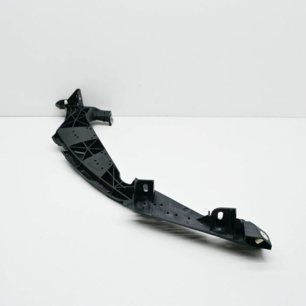 95B807890F - Porsche Macan 95B guide piece front right bracket 95B807890F 2014 NEW