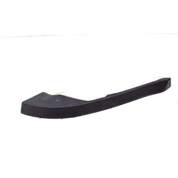 95B823722A - Porsche Macan 95b bonnet seal front right 95B823722A new original