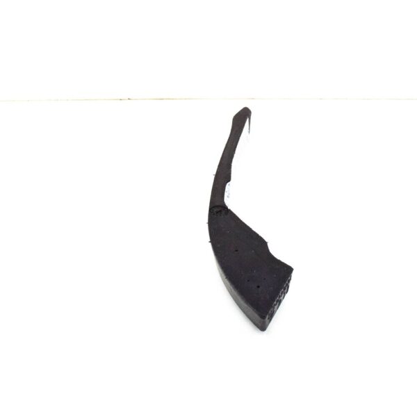 95B823722A - Porsche Macan 95b bonnet seal front right 95B823722A new original