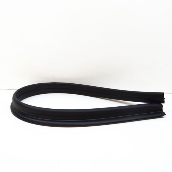 95B823737 - Porsche Macan 95b bonnet front rear rubber 95B823737 NEW REAL