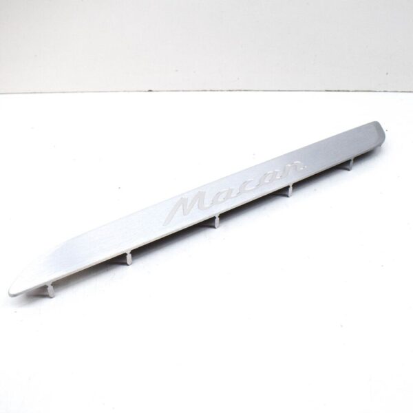 95B853467T - Porsche Macan MK2 Front Left Door Sill Trim Plate 95B853467T NEW GENUINE