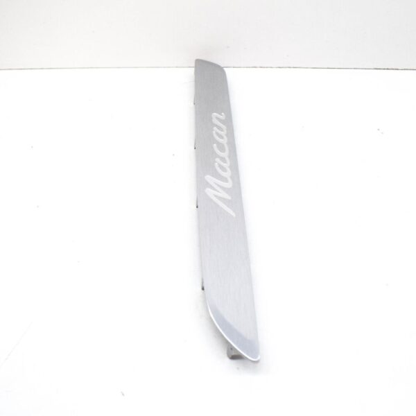 95B853467T - Porsche Macan MK2 Front Left Door Sill Trim Plate 95B853467T NEW GENUINE