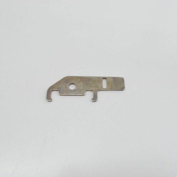 95B907324A - PORSCHE MACAN 95B Anti-Roll Bar Bracket 95B907324A 95B.907.324.A NEW