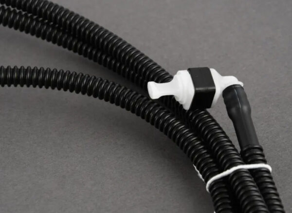 95B955960A - Porsche Macan 95b windshield wash hose 95B955960A new original