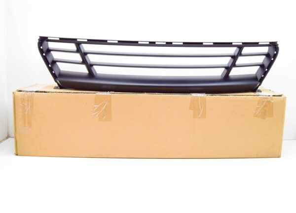 970505982001E0 - Porsche Panamera 970 Front Bumper Lower Grill 970505982001E0 NEW