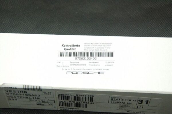 97063103402 - NEW OEM Genuine Side Marker Light Right Porsche Panamera 2010-2014 97063103402