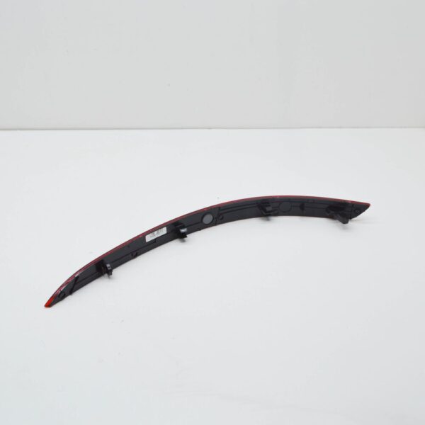 99163159603 - Porsche 911 991 Turbo Rear Light Reflector Right 99163159603 NEW Original