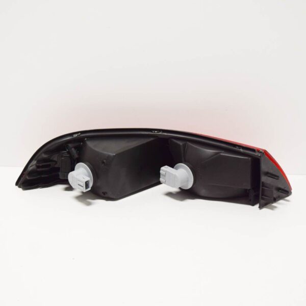 99363141400 - PORSCHE 911 993 Rear Right Taillight 99363141400 NEW OEM