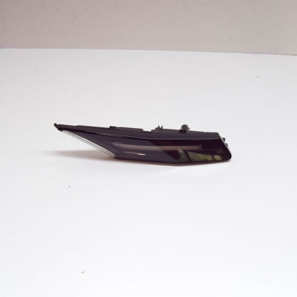 9J0953042C - Porsche Taycan Front Right Turn Signal Repeater 9J0953042C NEW GENUINE