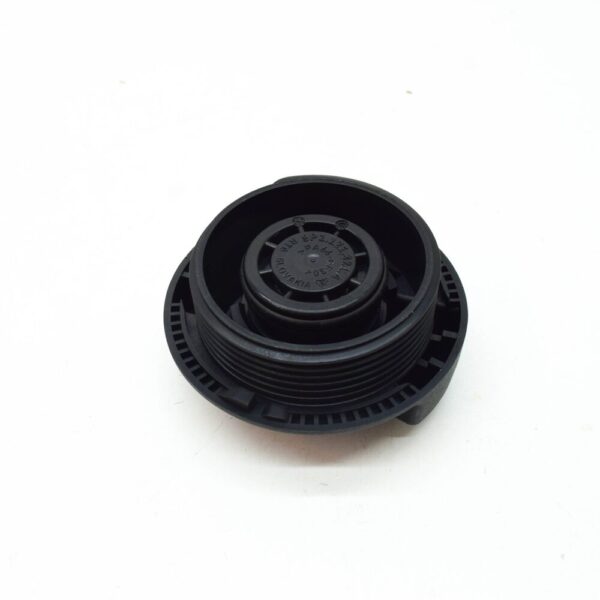9P1121321A - PORSCHE 911 992 Expansion Tank Cap 9P1121321A NEW