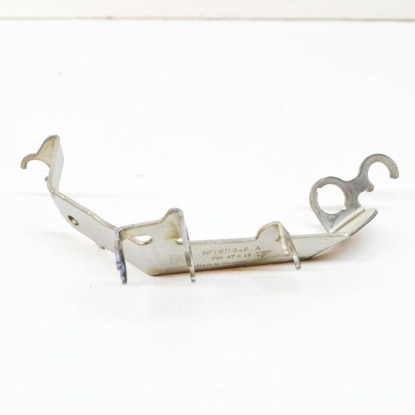 9P1611846A - Porsche 718 Boxster 982 Brake Hydraular Line Mount Front Right 9P1611846A