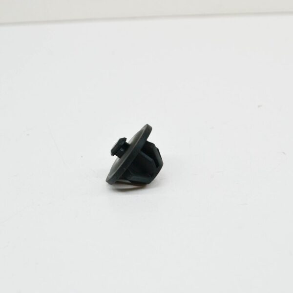 9P1853385 - Porsche 911 992 Carrera Underfloor Panel Fuse Clip 9P1853385 NEW