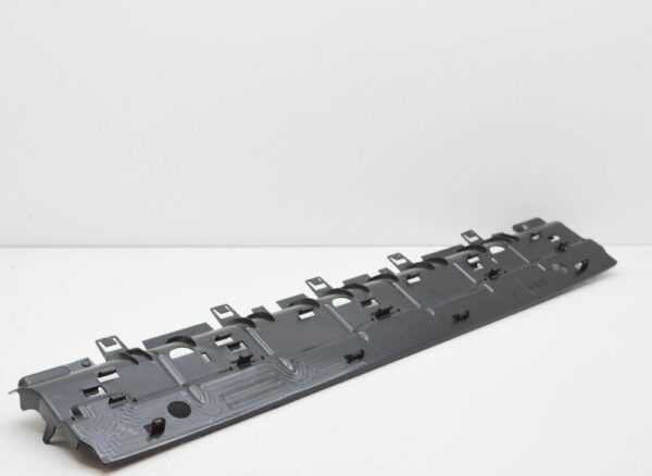 9Y0121293C - Porsche Cayenne 9ya Cooler Bottom Center Air Routing 9Y0121293C NEW ORIGINAL