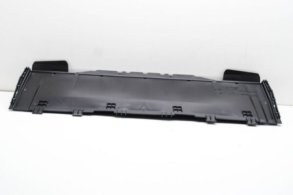 9Y0121673B - Porsche Cayenne 9y0 Top Center Rear Air Route 9Y0121673B NEW ORIGINAL