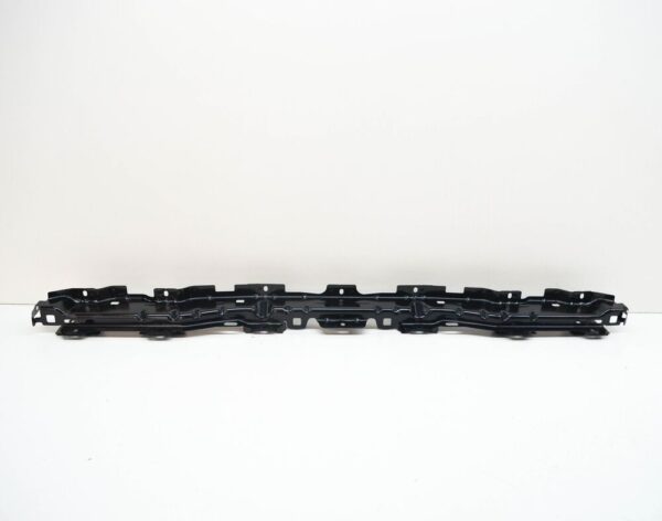 9Y0805015C - Porsche Cayenne 9y0 radiator mount front splash protection 9Y0805015C NEW original