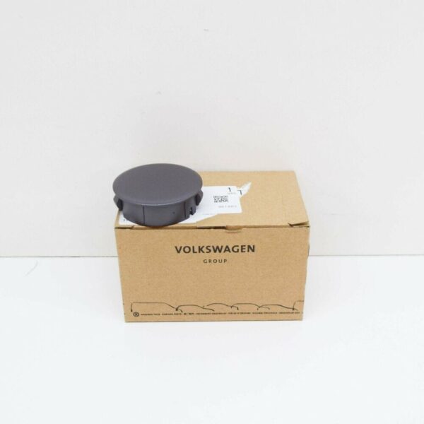 2H0857298AGA1 - Volkswagen AMAROK Original 2H0857298AGA1 Dash Cover