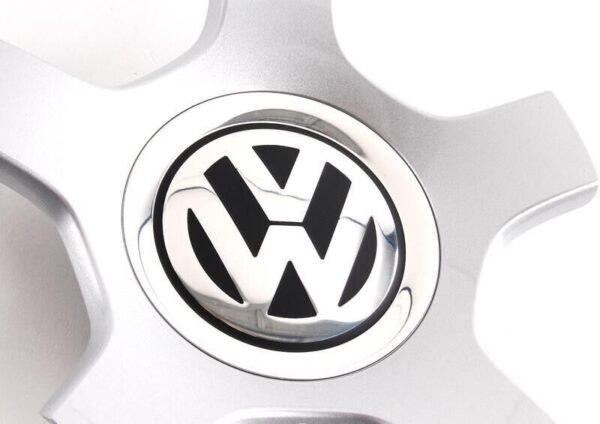3C0601149R8Z8 - VW Golf MK5 R32 Diamond Silver Center Wheel Hub Cap 3C0601149R8Z8 Genuine
