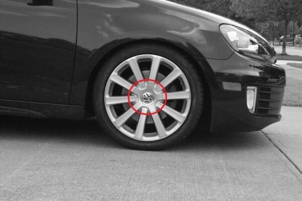 3C0601149R8Z8 - VW Golf MK5 R32 Diamond Silver Center Wheel Hub Cap 3C0601149R8Z8 Genuine