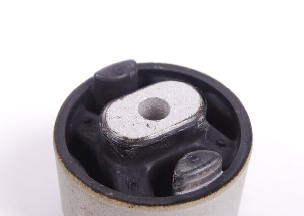 4B3599381 - Audi VW A6 allroad qu. quattro Avant S6 glued rubber bushing 4B3599381 Ori