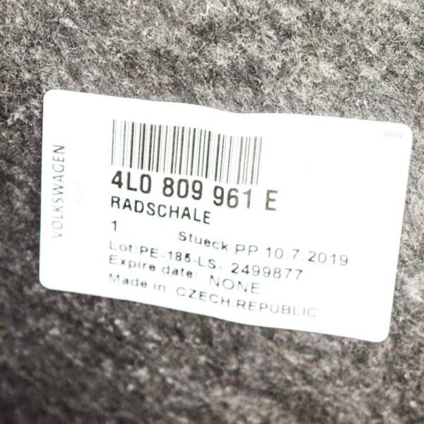 4L0809961E - Audi Q7 4L Genuine 4L0809961E Left Front Fender