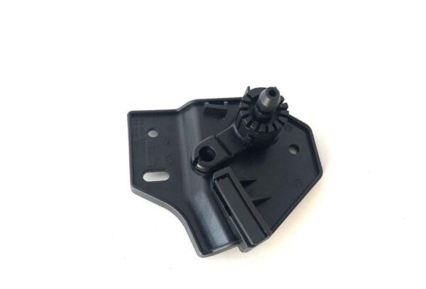7H1823633B - VW Transporter 03-16 Original Hood Left Bracket 7H1823633B