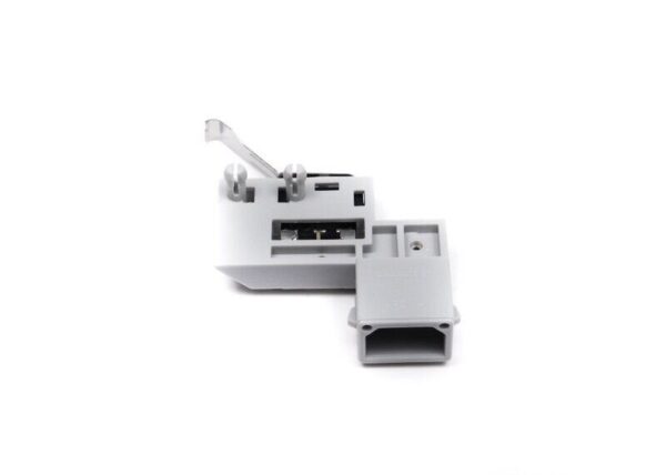8D5959489 - VW A3 8L A4 PASSAT (3B2 3B5) Micro switch trunk lock 8D5959489 Genuine