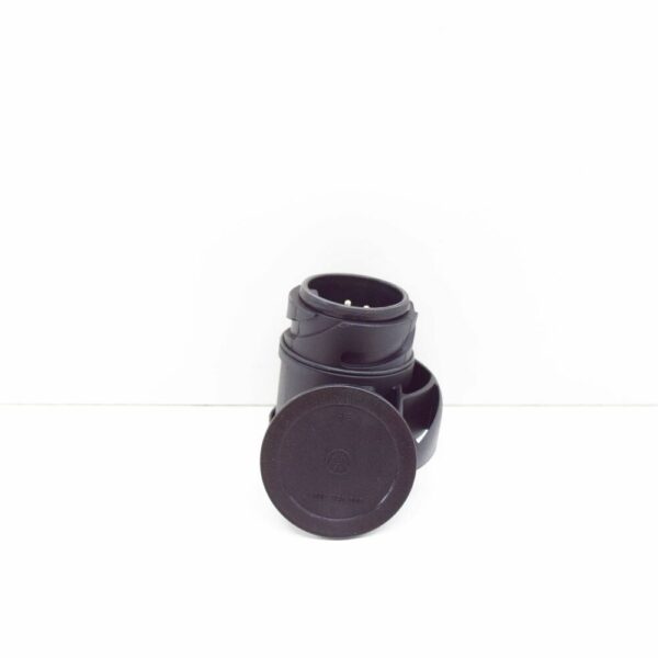 000055300C - NEW VOLKSWAGEN CC TRAILER TOWING ADAPTER 000055300C