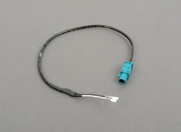 000098670A - NEW VW POLO 6R MK5 INFOTAINMENT SYSTEM ADAPTER AERIAL WIRE 000098670A ORIGINAL