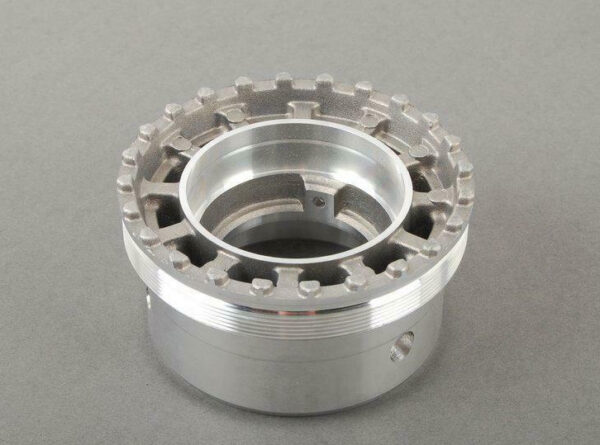 01M409117A - NEW VW BEETLE 9C FRONT DIFFERENTIAL LEFT BEARING HOUSING 01M409117A ORIGINAL