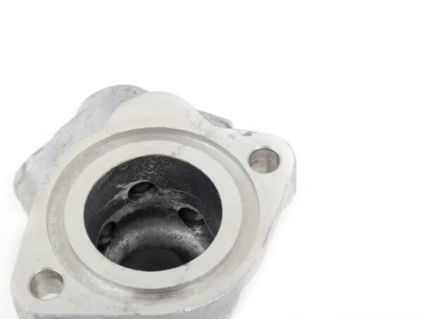 028121145B - NEW VW BEETLE 9C COOLING FLANGE WITH GLOW PLUG MOUNTING 028121145B ORIGINAL