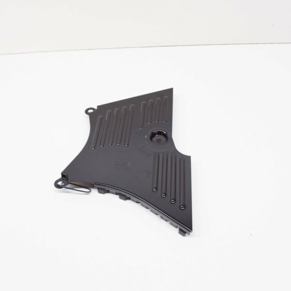 038109147 - NEW VOLKSWAGEN BEETLE 9C CENTER TOOTHED BELT GUARD 038109147