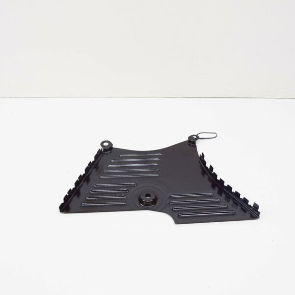038109147 - NEW VOLKSWAGEN BEETLE 9C CENTER TOOTHED BELT GUARD 038109147