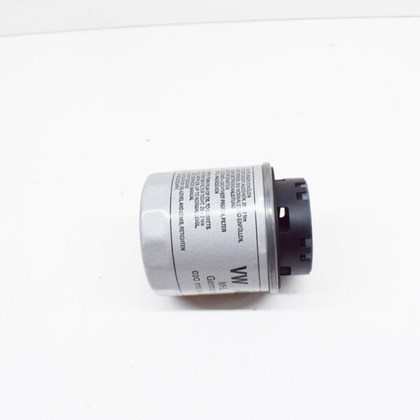 03C115561J - NEW VW JETTA 1K5 OIL FILTER 03C115561J
