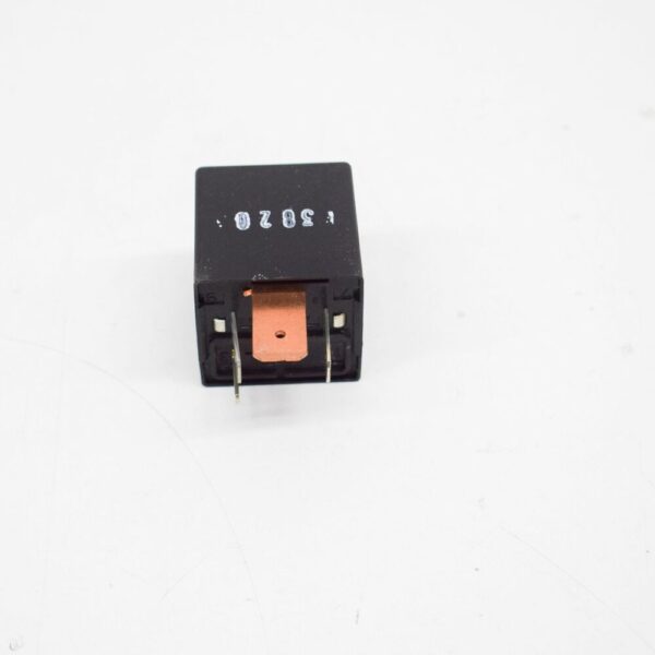 03C906207 - NEW VW GOLF MK5 CURRENT MEASUREMENT RELAY LOCATION/CODE SENSOR 03C906207
