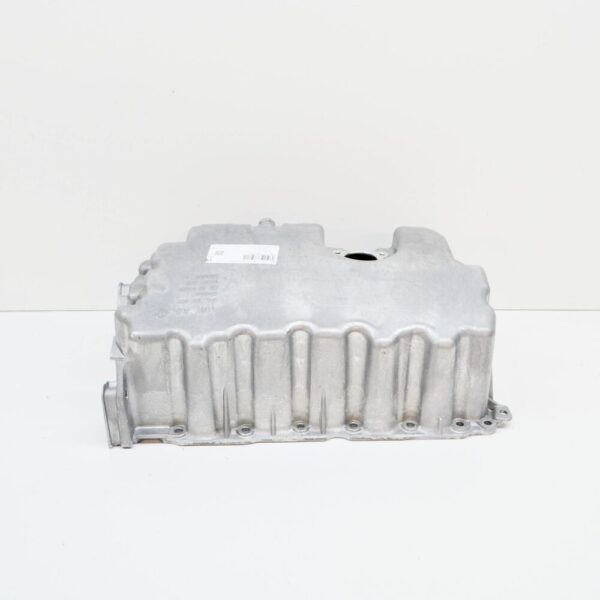 04L103603F - NEW VOLKSWAGEN TRANSPORTER T6 CRANKCASE OIL PAN SUMP 04L103603F ORIGINAL